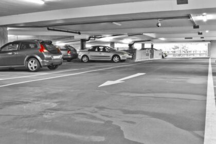 Dubai Mall Fashion Parking entrance with underground parking access near Fashion Avenue